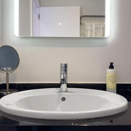 Marmel 1 Rossio Santana Com Varanda Lisbon