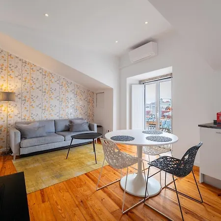 Marmel Apartments شقة *