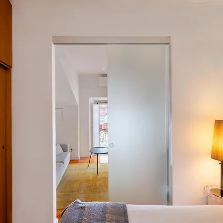 Marmel 1 Rossio Santana Com Varanda *